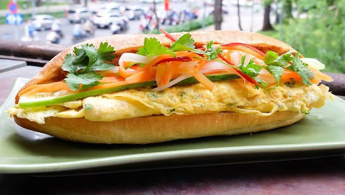 Anh Tuấn - Bánh Mì & Cà Phê