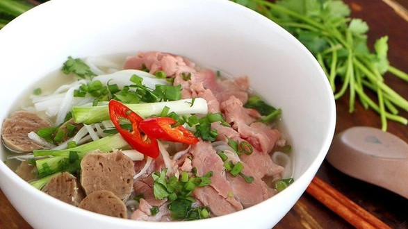 Quán Dì Hoa - Phở Bò & Bún Bò - Trần Quốc Toản