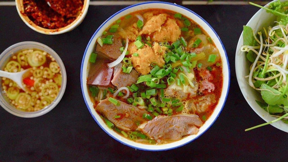 Bếp Nhà - Bún Bò Huế & Mỳ Quảng