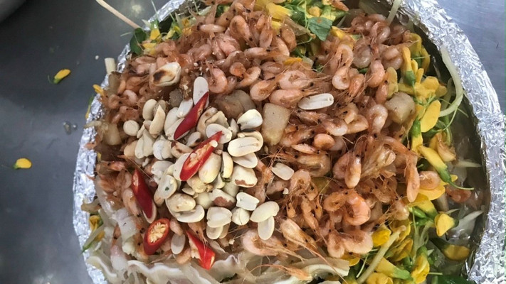 Quán Gỏi Bông Điên Điển Tép Bò Tai Heo - Chiến Lược