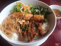 Thịt nướng chả giò bì