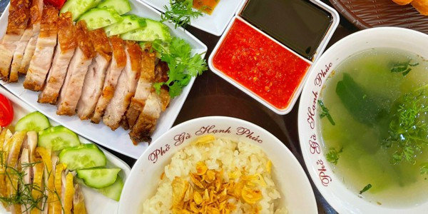 Phở Gà Hạnh Phúc - Tuệ Tĩnh