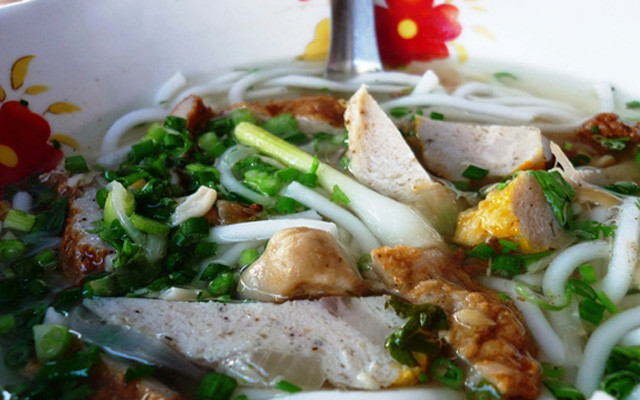 Bánh Canh Chả Cá - Lý Thái Tổ