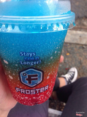 Thấy lạ nên mình uống thử . Này là siro của của circle K. Uống cũng tạm