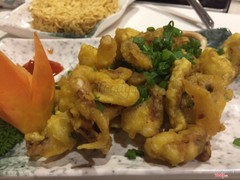 Râu mực chiên dòn