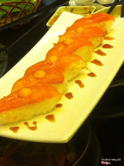 Sinh nhật đi ăn chung với gia đình, quán đẹp, món ăn ngon.