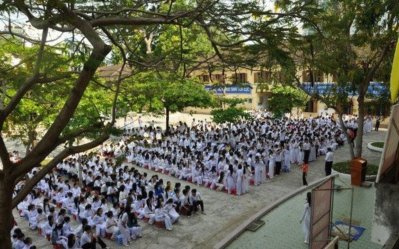 Trường THPT Vân Nội - Van Trì