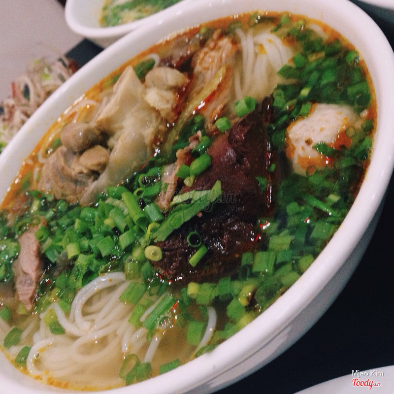 Bún bò Huế