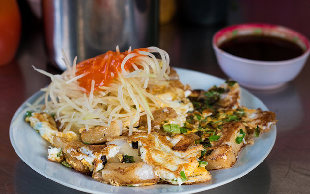 Bột Chiên & Nui Xào Bò