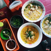 Bánh canh mỳ và bánh canh gạo