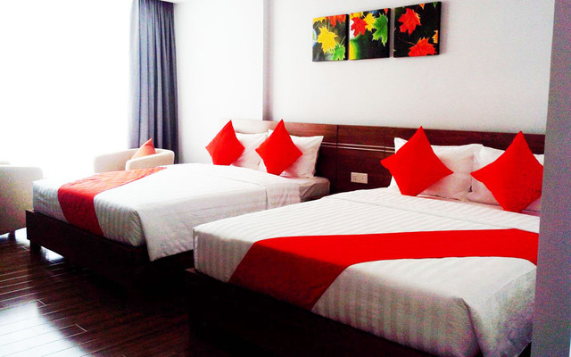 Maple Leaf Hotel & Apartment