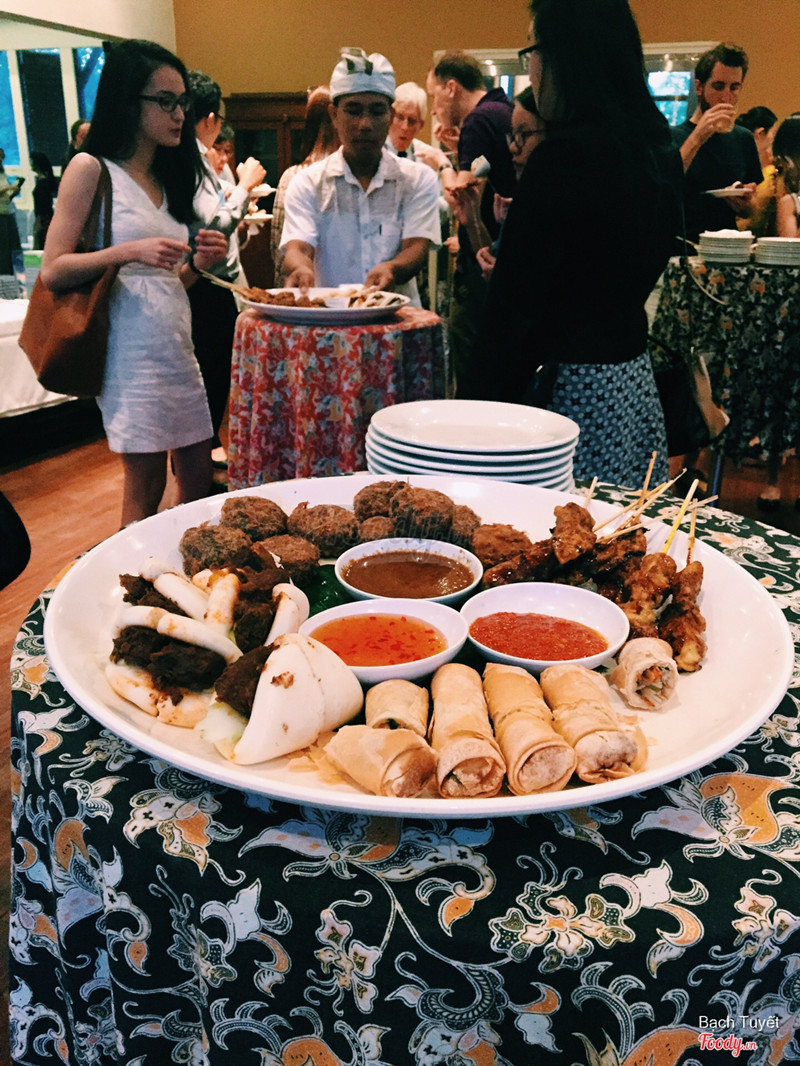 thịt xiên nướng Grill pork and sauce