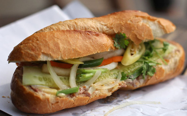 Lò Bánh Mỳ Hương Việt