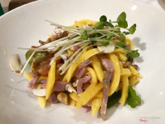 Mango salad