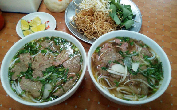 Lệ Thu - Bún Bò Huế