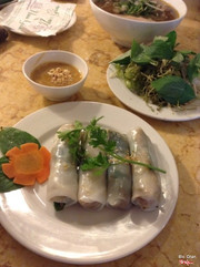 Bánh cuốn thịt nướng