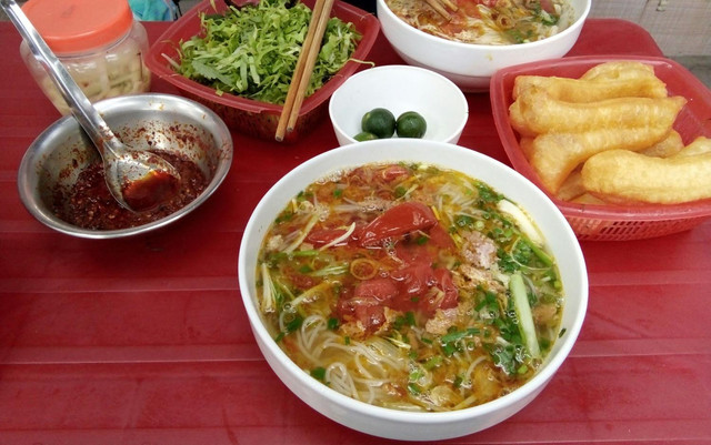 Bún Riêu - Ngọc Hà