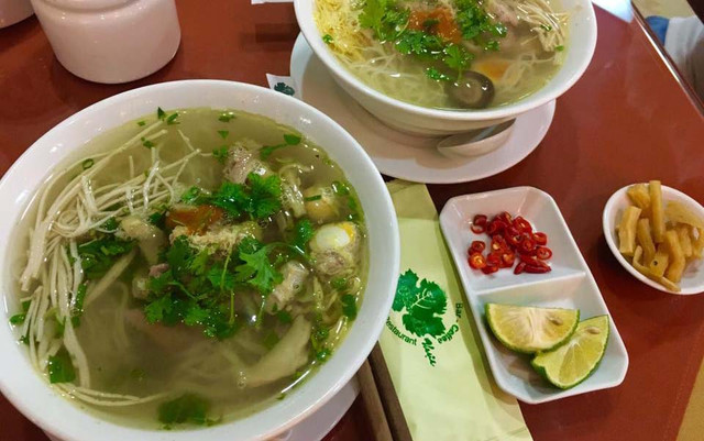 Vườn Ẩm Thực - Bún Thang & Ẩm Thực Việt - 37 Cửa Nam