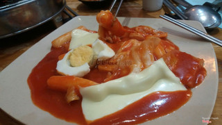 Tobboki phô mai