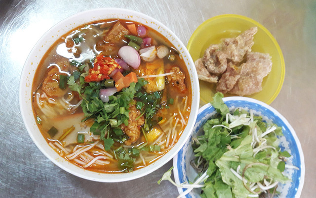 Bún Chả Cá Dì Gái