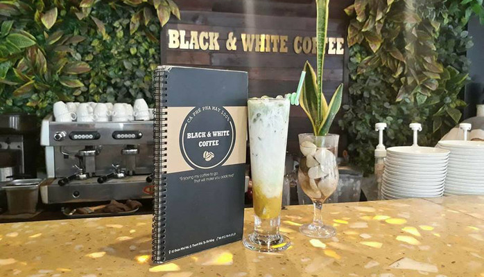 Black & White Cafe - Đoàn Nhữ Hài