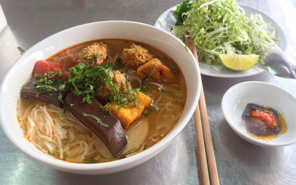 Bún Riêu 25K