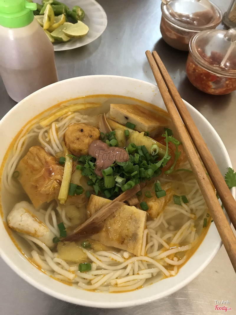 Bún chả cá 20k