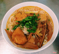 Bún chả cá thu