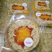 Bông Lan Trứng Muối size 16- 55k  liên hệ 0976313165