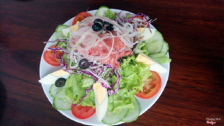 Salad cá ngừ