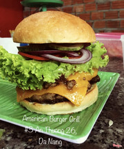 Cheese Burger (Extra cheese) (Bơ gơ thịt bò phô mai với nhiều phô mai) ăn xong là ghiền luôn ạ