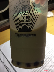 Hương vị của sự rẻ tiền!!!không ngày đ nào là không giảm giá nhưg uống thì vl chán!!Chất lượng ngày càng giảm sút, mang đến còn sụt cmn 1 nửa😡 Làm ăn thất bát thế bảo sao phải sale😂🤣