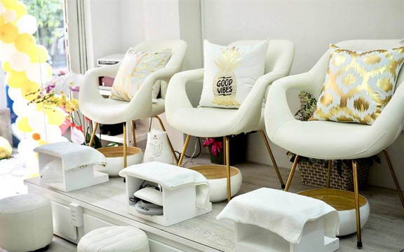 HT Nail Bar And Lashes