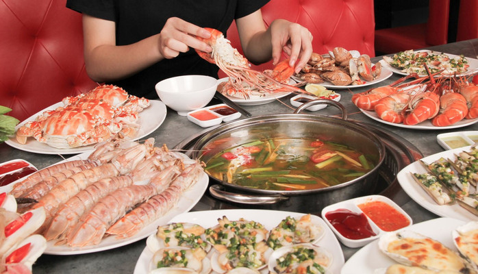 Cửu Vân Long - Seafood BBQ & Hotpot Buffet