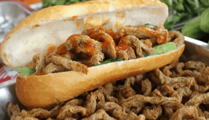 Bánh Mì Chả Cá - Trường Chinh