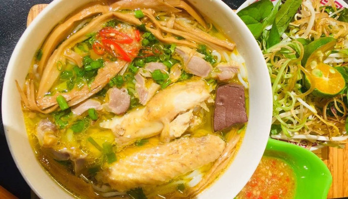 Thái Bình Quán - Miến Măng Gà, Bún Giò Heo & Bún Chả Cá - Đường 51