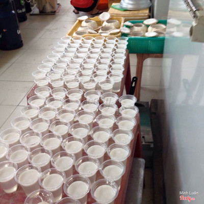 Rau câu dừa quán mực tím