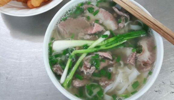 Phở Bò Tứ Hùng