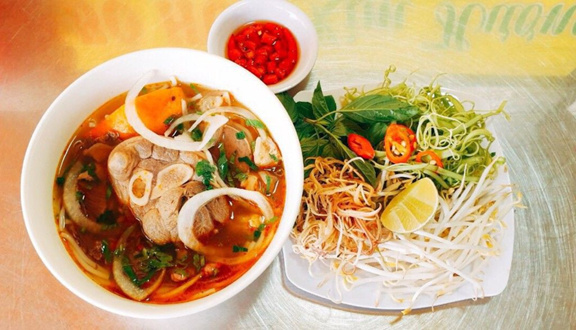 Bún Bò Huế - Tôn Đức Thắng