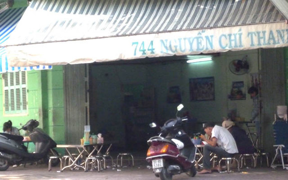 Hủ Tíu Bò Viên