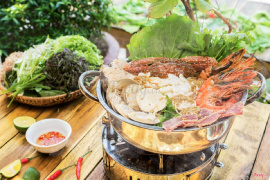 Lẩu riêu cua hải sản
