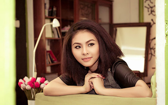 Cắt Tóc Anh Đào - Dương Thị Xuân Quý