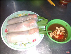 
Gỏi cuốn chấm tương ăn ngon