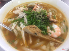 Bánh canh cua đặc biệt