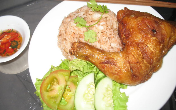 Quán Cơm Cô Phượng