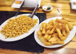 Khoai tây + ngô chiên