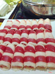 Ba chỉ bò Mỹ (Gọi thêm ngoài lẩu)