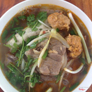 bún bò giò heo