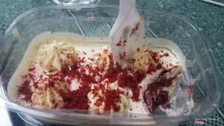 Xắn cong cả muỗng vẫn thấy chơi vơi ~~~