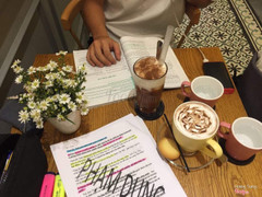 Trà đen milkfoam mặn và Latte